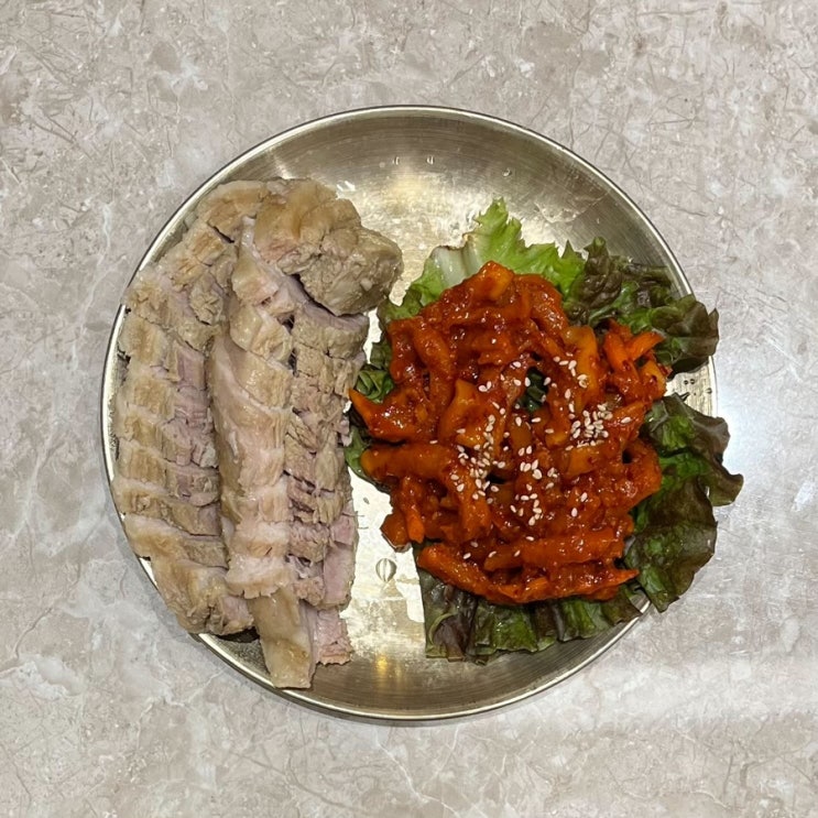  김포공항 롯데몰 맛집 한티옥｜푸짐하고 맛있는 보쌈정식 후기
