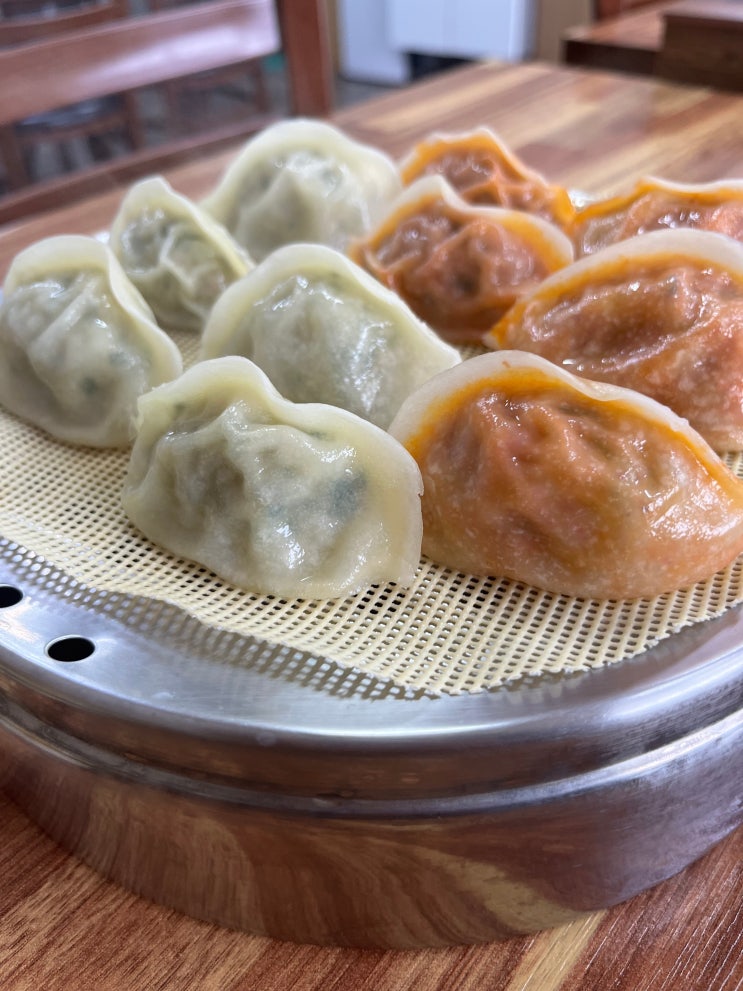  청주 가경동 오성당, 어디서 별점 오성을 받았나 사람들이 많다.(쫄면6000, 만두 4000)
