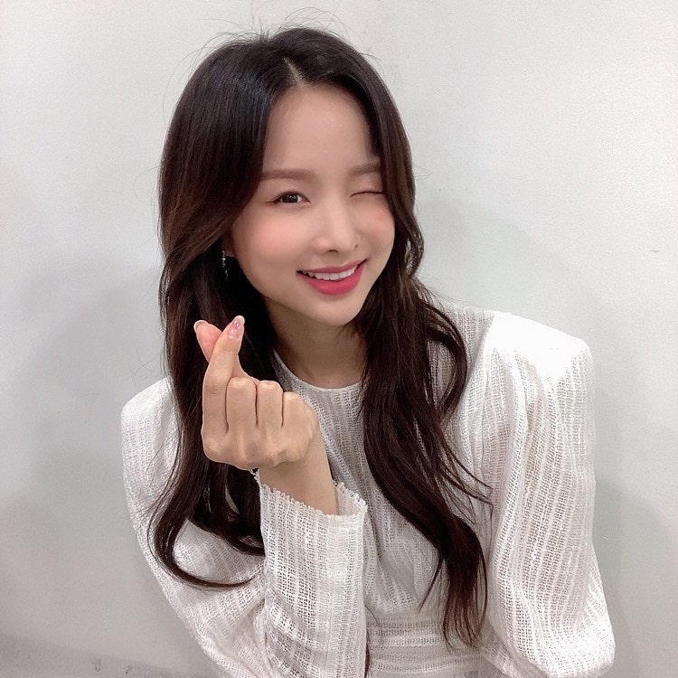 솔지 가수 프로필 노래 교수 뮤지컬 데뷔 EXID 가족 오빠 허주승 나이 고향 학력 결혼 이상형