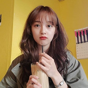 배우 김보라, 악뮤 이수현과 함께한 ‘산티아고 순례길’ 후기 공개! “오히려 좋아”