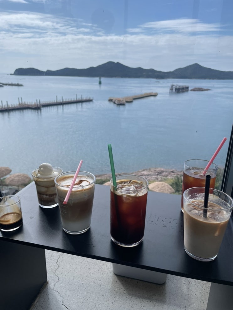  군산 장자도 라파르 본관 테라스 군산오션뷰맛집 주말웨이팅 장자도주차 힘들음주의 군산드라이브코스 군산여행코스 장자도 방문꿀팁 LA PHARE CAFE