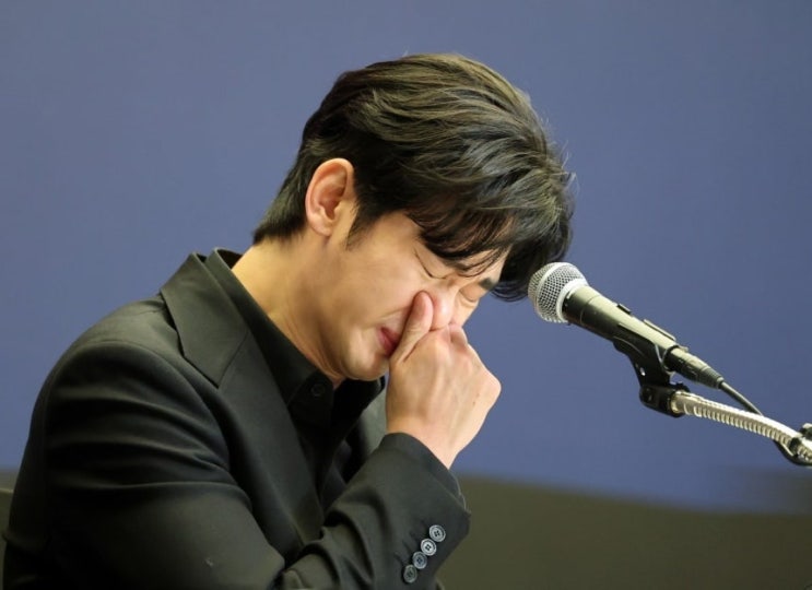 10월4일 연예 핫이슈 | 로제 크롭 <b>논란</b> 반전·APEC 2025... 