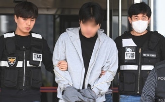 '마약 투약' 혐의 장남 출소하는 날 찾아간 아빠 남경필, 오랜 기다린 끝에 꼭 안아줬다