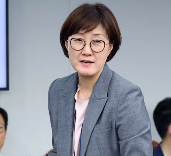 <b>김현지</b> 대통령실 제1부속<b>실장</b>, 프로필, 이재명 관계, 스펙, <b>논란</b>