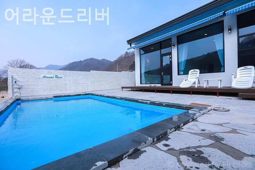 어라운드리버 풀빌라 사진 2