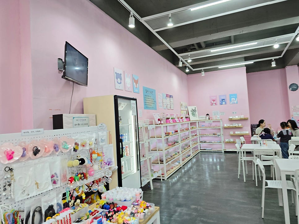 Bunhongmujigae Gwanjeojeom photo 3
