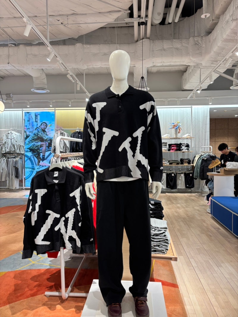 나이키 스포츠웨어 클럽 럭비 탑(HV1437-010)