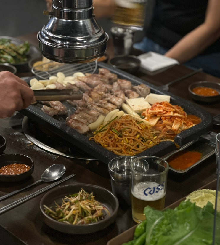  금정역 맛집, 한우앤흑돼지 아름다운 금정역 삼겹살 (아기의자 있음)