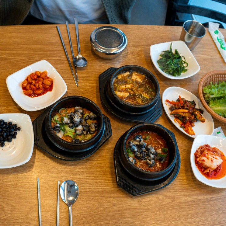  40년 전통 깊은 맛 당진 우렁이박사에서 만난 당진9미