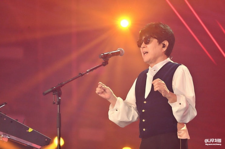 75세 <b>조용필</b> 라이브 <b>콘서트</b>... 전설이었다(ft. kbs <b>시청률</b>)
