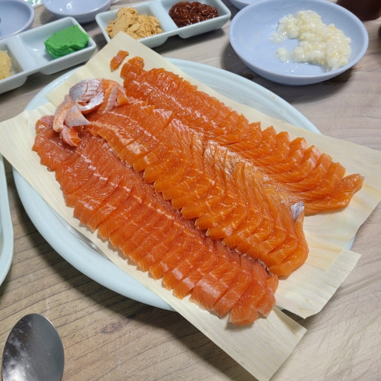  영월맛집:[문곡송어횟집] '송어회' 후기