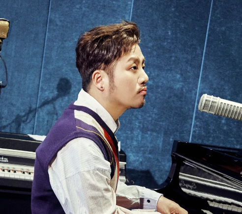 "<b>나얼</b>에 무릎 꿇고 <b>빌라고</b> 했다"… 브아솔 <b>성훈</b>, 탈퇴 진실 고백