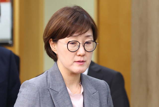 “<b>직권 남용</b> 의혹까지”…이재명 <b>대통령</b> 측근 김현지 실장... 