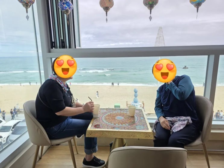  500년 역사를 가진 오스만커피 고온의 모래 위에서 끓여내는 달임식커피를 만날 수 있는 안목해변 카페, 커피커퍼 안목점