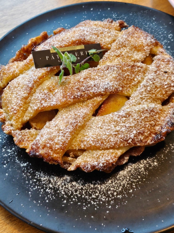  평창 휘닉스파크 근처 카페 | [사과창고카페] 사과밭 뷰 카페, 사과파이 맛집사과도판매해요.