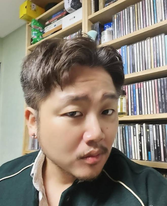 무릎 꿇고 빌라고"..<b>브아솔</b> 前 멤버 <b>성훈</b>, 탈퇴 배경 <b>폭로</b>했다