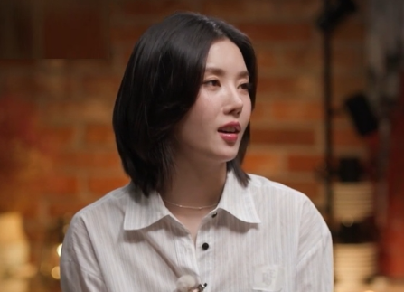 "<b>권은비</b>", 오빠 <b>결혼식 비용</b> ‘전액 <b>부담</b>’… 진짜 가족사랑... 