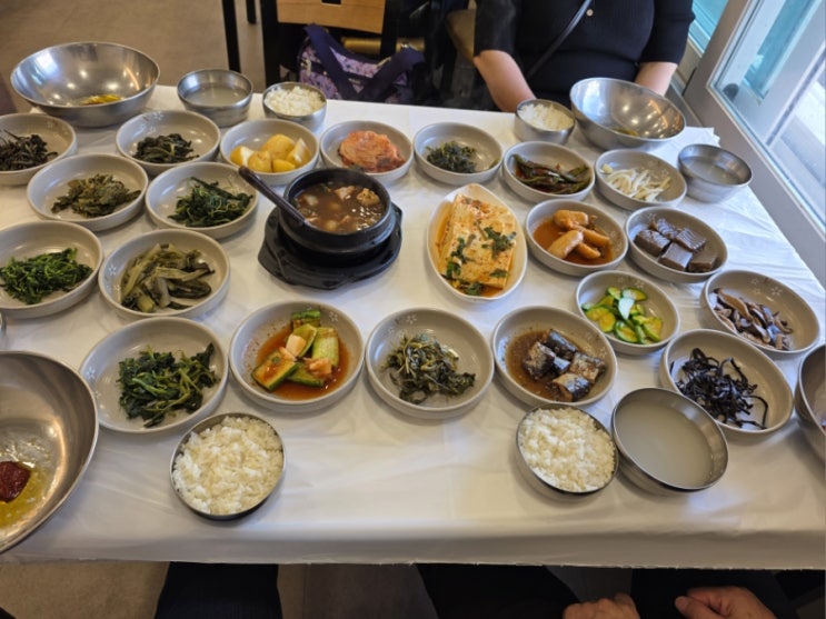  Since 2013 블루리본 가마솥밥과 진한 된장찌개, 제철나물 산채백반으로 소문난 맛집, 평창 진부 부일식당