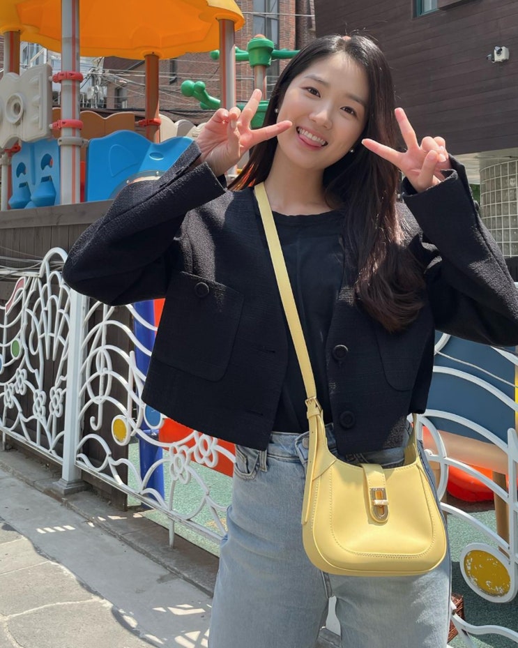  "가을에 뭐 입지?" 김혜윤, 여신 꾸안꾸 코디