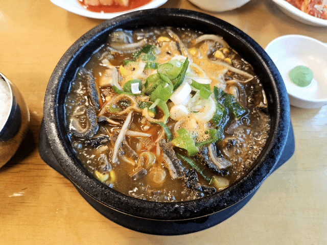  양평신내서울해장국 원당직영점 해장국 건더기 듬뿍 뜨끈한 국물 좋아