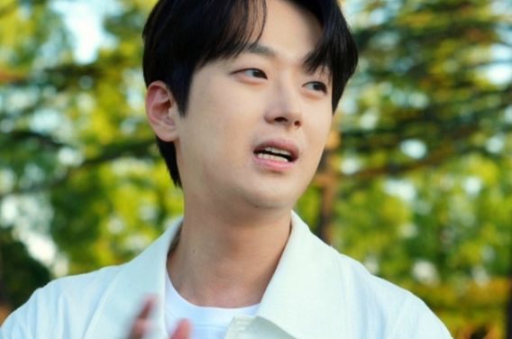   이찬원, ‘영남대 유재석’ 시절 공개?! 찬또의 리즈 대학생활 대방출