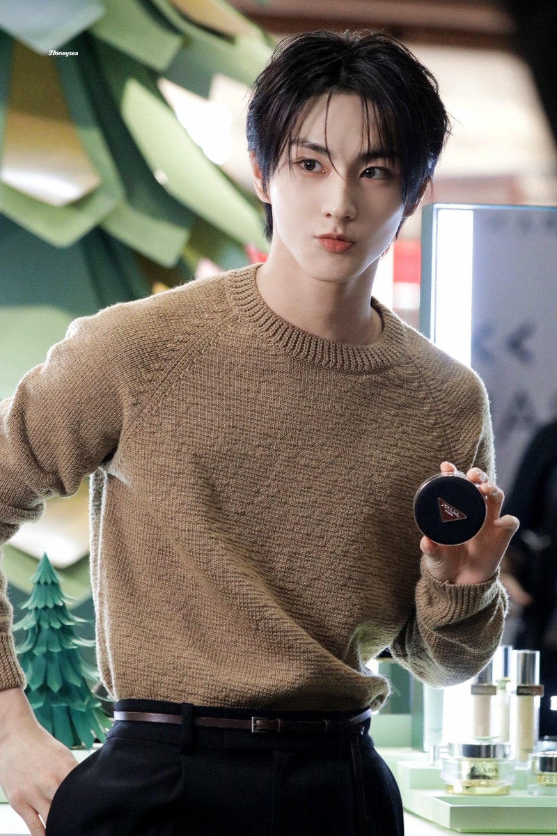 ENHYPEN Jungwon's Flawless Visuals for Prada Beauty: High-Res Photos & Videos