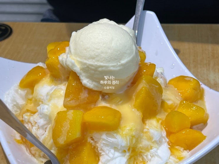 대만 망고빙수 시먼딩 삼형제빙수 쏘쏘,,