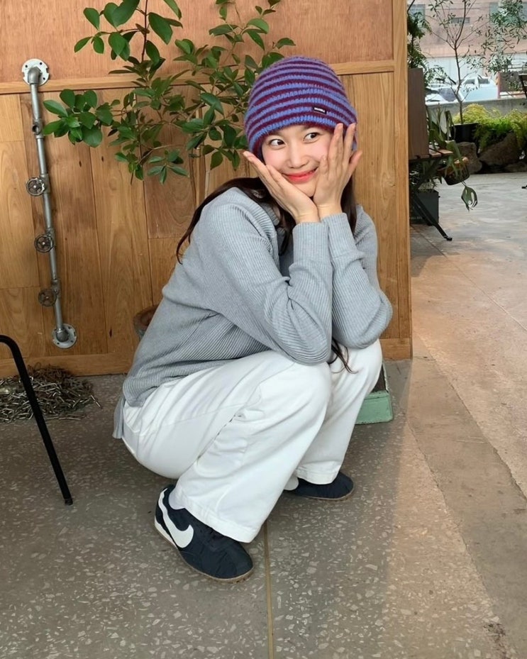  "꾸안꾸 필수" 장희령 나이키 여자 운동화 가격 3가지