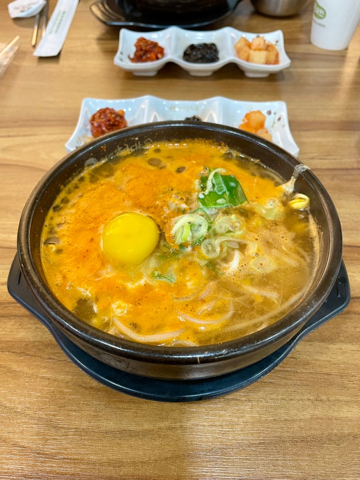 아침식사가능 성성호수공원 전주콩나물국밥 현대옥 / 천안식후감