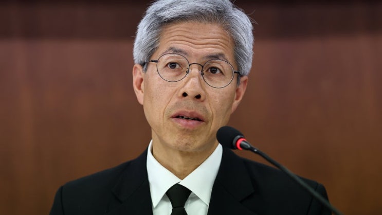 ️ ‘집회서 <b>경찰관 폭행</b> 혐의’ <b>권영국</b> 정의당 대표, 1심서... 