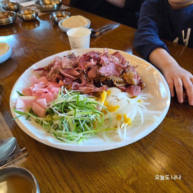  고양시 부모님과 함께하기 좋은 오리고기 식당 너른마당 (feat. 식객허영만의백반기행 맛집) :D