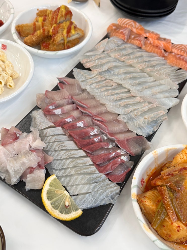 강릉 중앙시장 횟집 회도락횟집