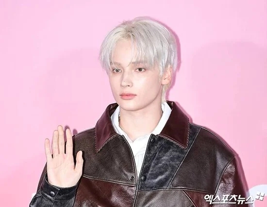 <b>휴닝카이 열애설</b> 부인한 지인