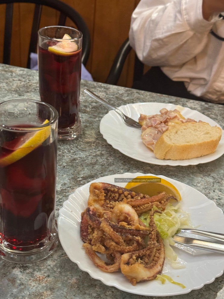 스페인 그라나다 타파스 맛집 제대로 즐기고 싶다면 La Riviera