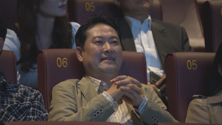 장동혁 '<b>건국전쟁2</b>' <b>관람</b> 파문, 민주당 '극우 아스팔트 자인... 