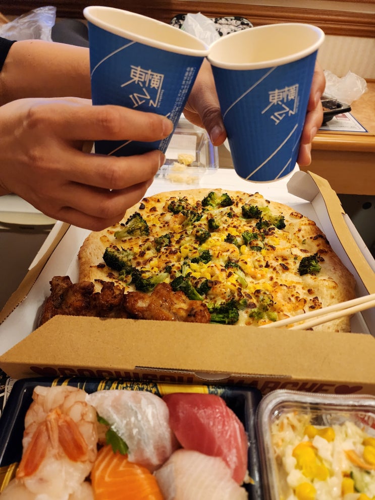  25.10 후쿠오카 하카타 로피아 초밥&피자 후기