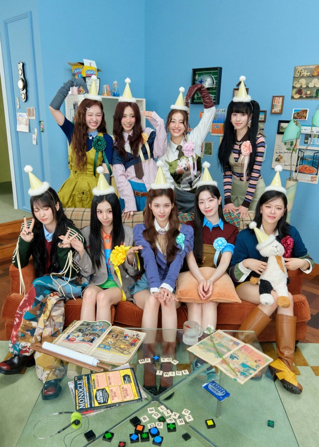 <b>트와이스</b>(TWICE) 데뷔 <b>10주년</b>, 스페셜 앨범 ‘TEN: The Story... 