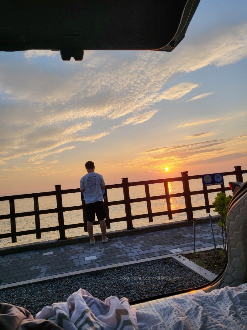 [강원/강릉] 바다내음 캠핑장 - 바다보러 오는줄 알았더니 하늘보러 오는곳이였어! (A5사이트 ....