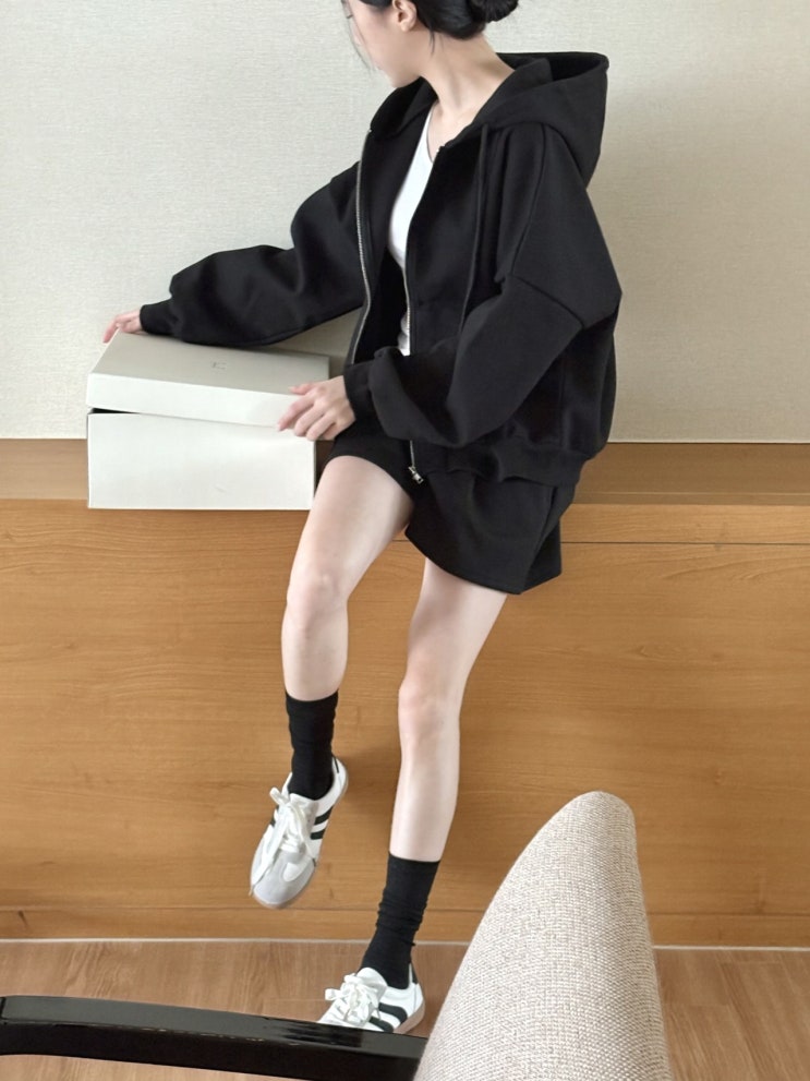  여자 루즈핏 후드집업 트레이닝 반바지 세트 꾸안꾸 데일리룩 홈웨어 추천