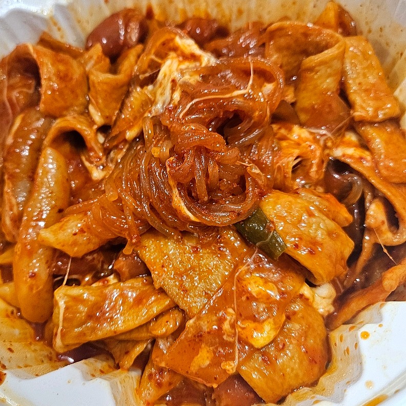 동대문엽기떡볶이 청담점 사진 1