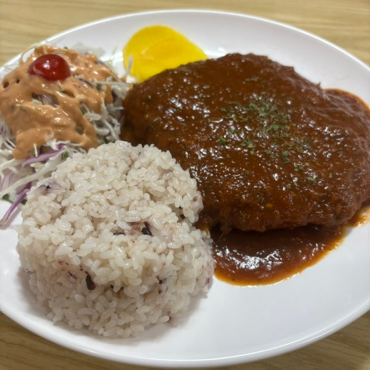 엄마가 튀겨준 돈까스 맛, 송파 분식 맛집ㅣ맘스돈까스