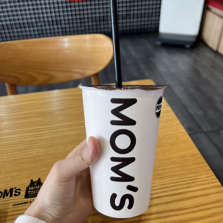 맘스터치 충북옥천점 사진 2
