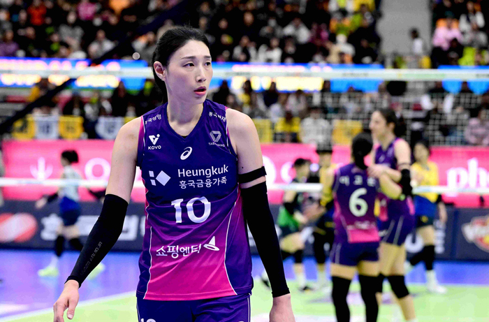 ‘배구 여제’ <b>김연경</b>, 18일 <b>은퇴식</b>…영구 결번 주인공 되나