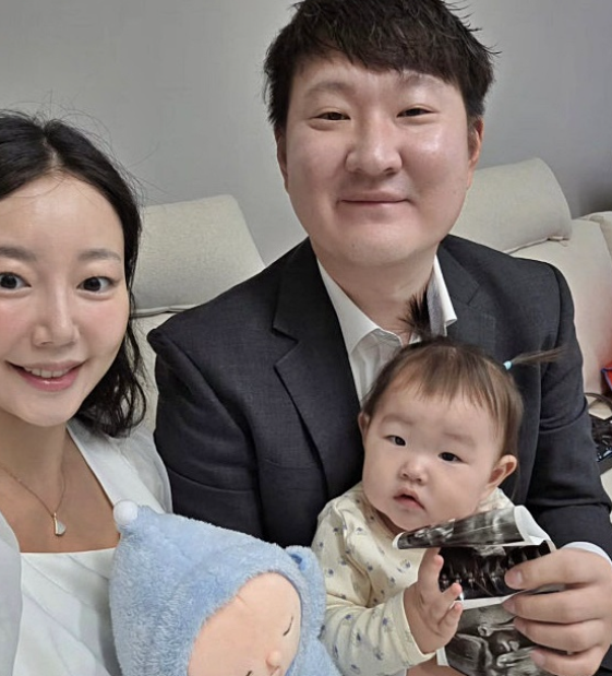  ‘나는 솔로’ 15기 옥순광수, 둘째 임신 소식 전해“연년생 자매맘 됐어요, 곧 출산이에요!”