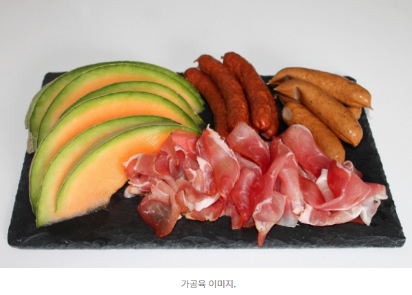 햄·소시지 ‘주 1회만 먹어도’ 유방암 위험 57%↑서울대 연구팀의 충격 결과… “가공육, 생각보다 위험합니다”