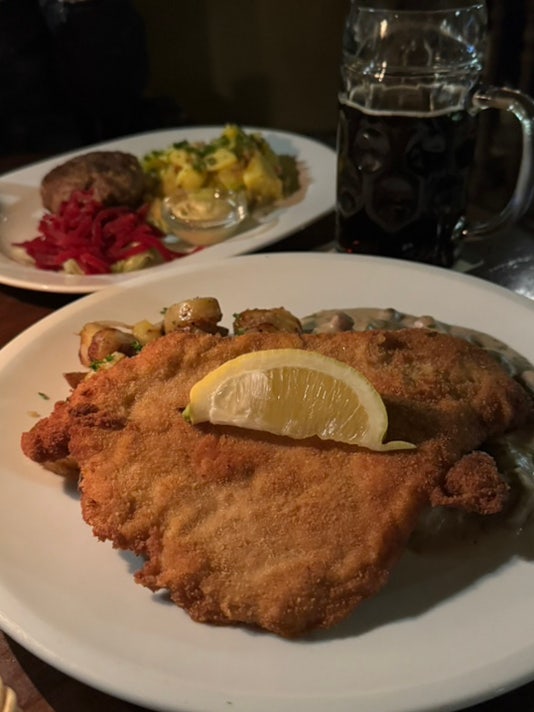  베를린맛집 | 독일식 슈니첼 Gaststätte Sophieneck 리뷰