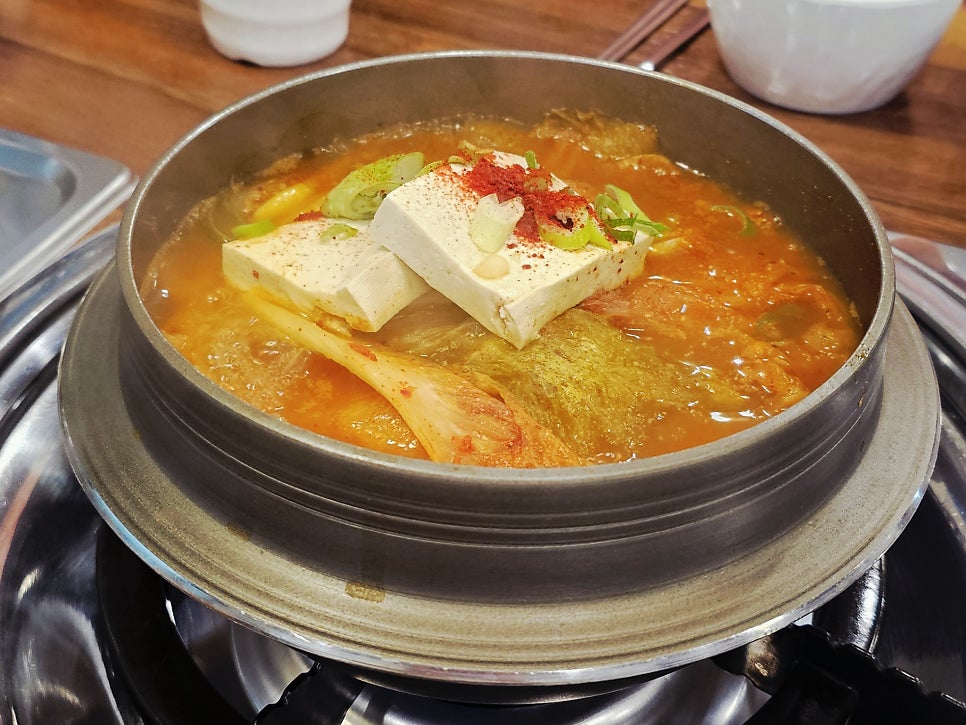 Pungmiok Galbigimchijjigae photo 3