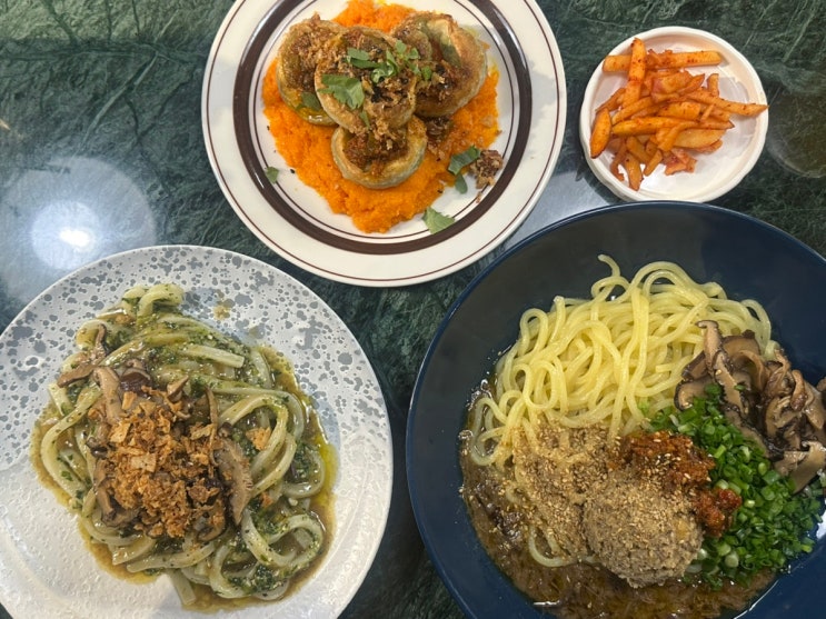  신당동 중앙시장 고사리 익스프레스 서울비건식당 웨이팅 예약