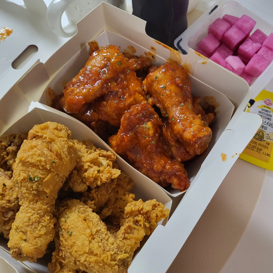 멕시카나치킨 광명철산점 사진 2