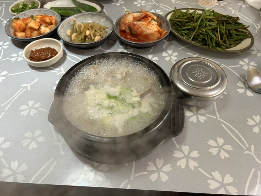 밀양돼지국밥 사진 6